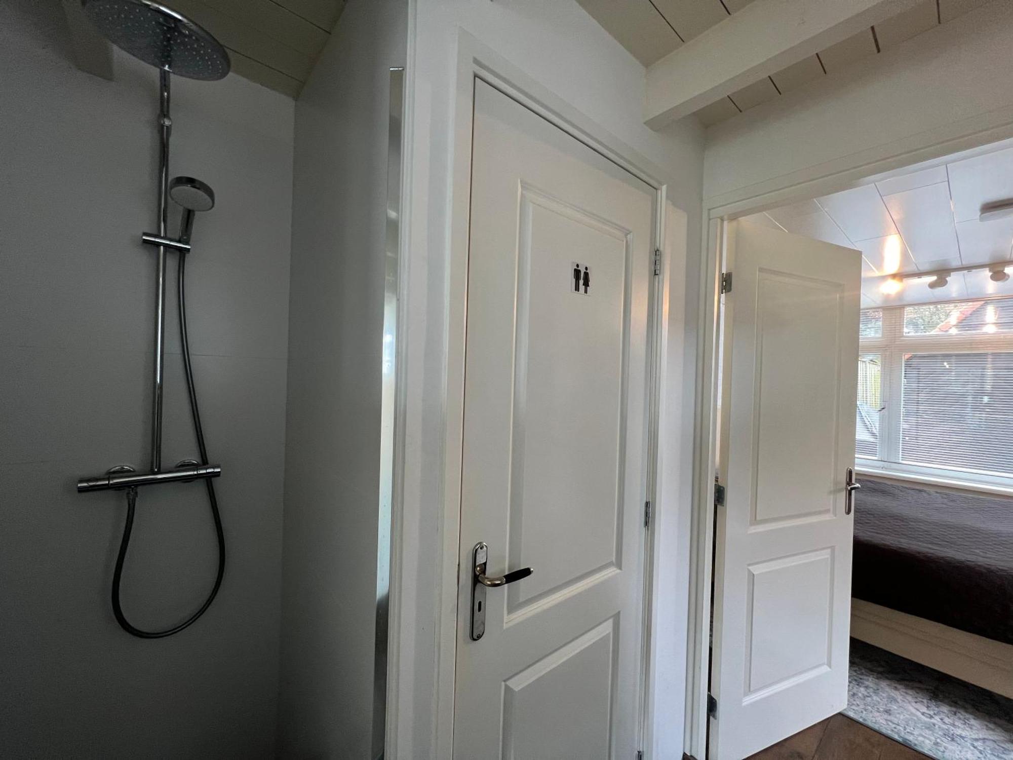 Hush Bed & Breakfast Helmond Esterno foto