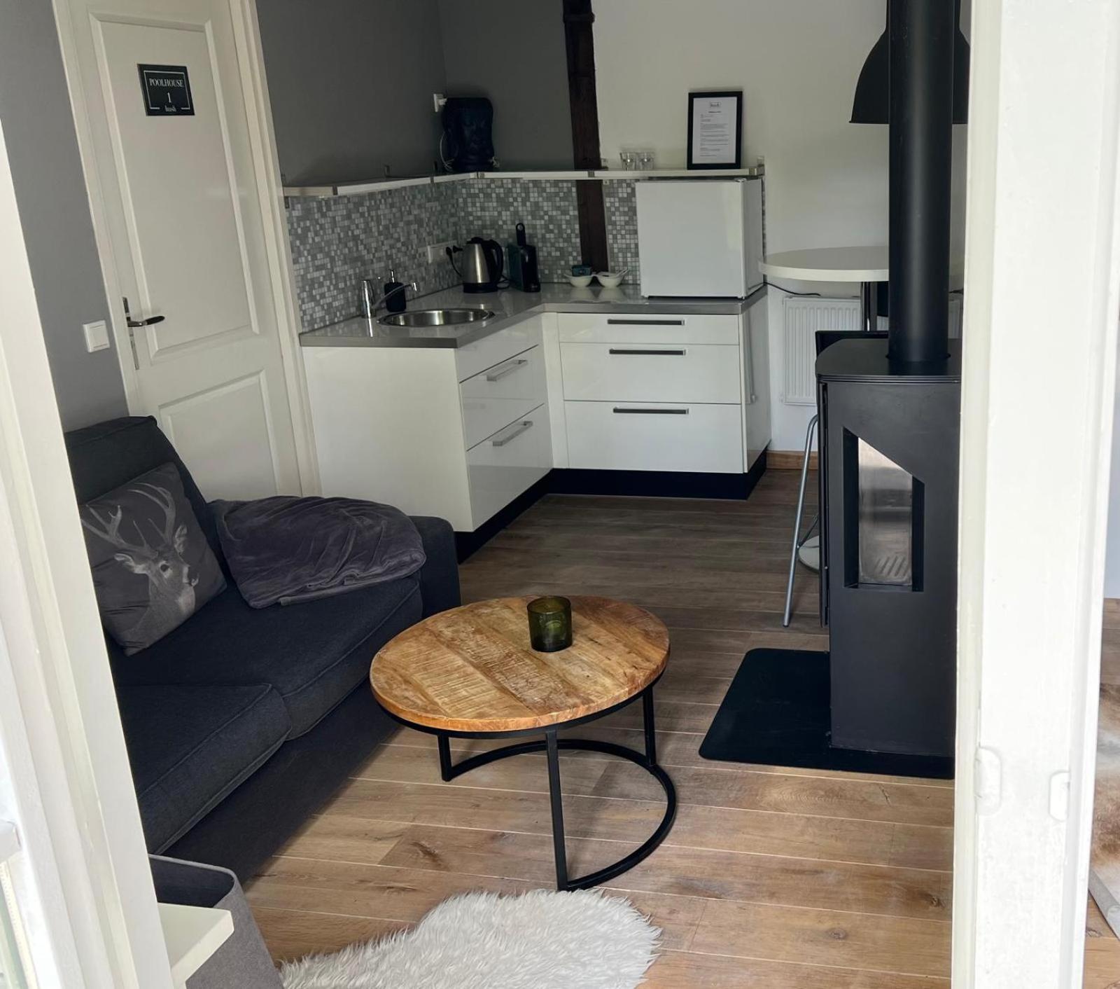 Hush Bed & Breakfast Helmond Esterno foto